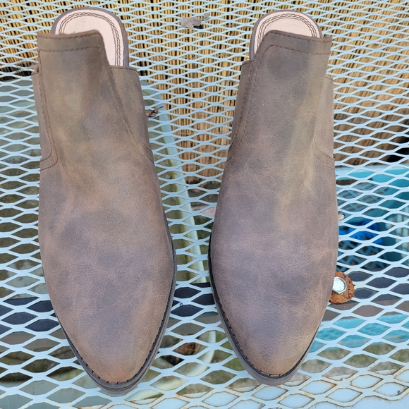 Sugar Tag shows - Picture 1 of 10